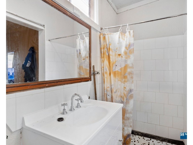 2-4/6 Waugh Avenue, Korumburra VIC 3950