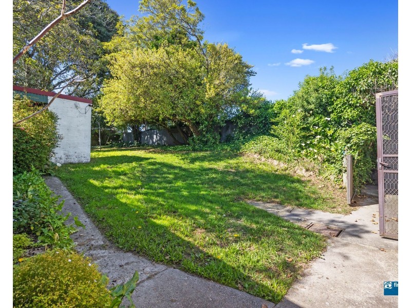 16. Bourke Street, Korumburra VIC 3950