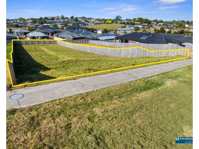 97.. Isabella Boulevard, Korumburra VIC 3950