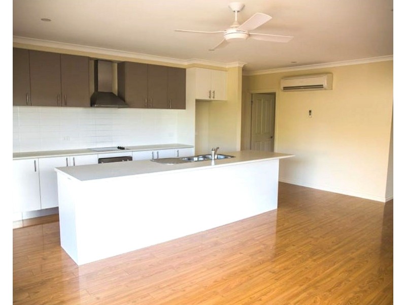 2/5 Queen Street, Korumburra VIC 3950