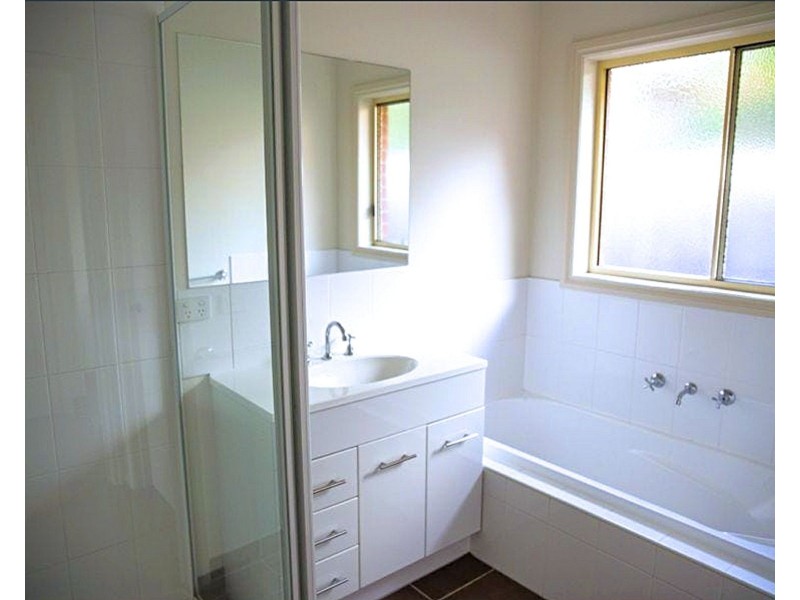 2/5 Queen Street, Korumburra VIC 3950