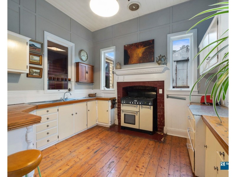 24 Bourke Street, Korumburra VIC 3950