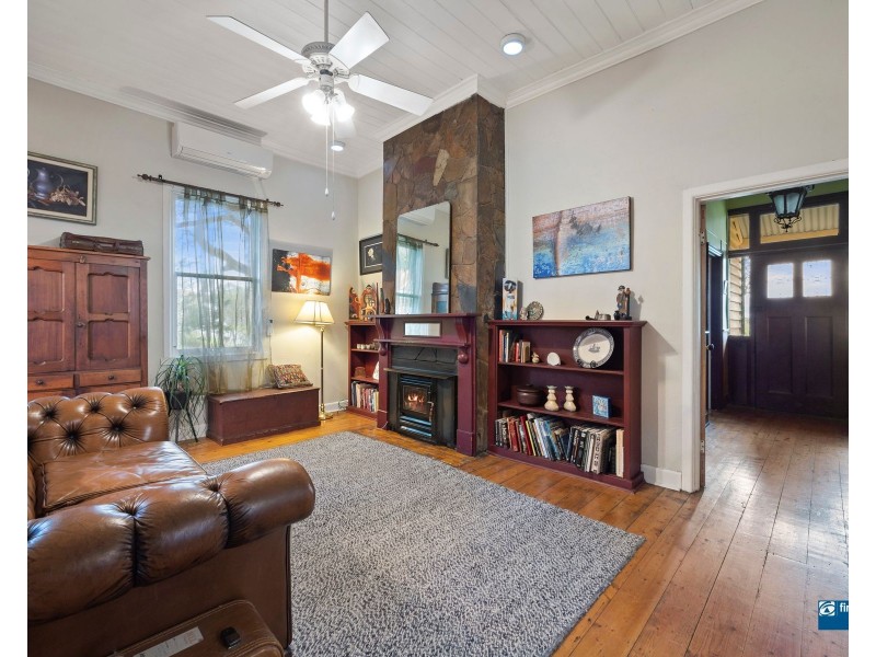 24 Bourke Street, Korumburra VIC 3950