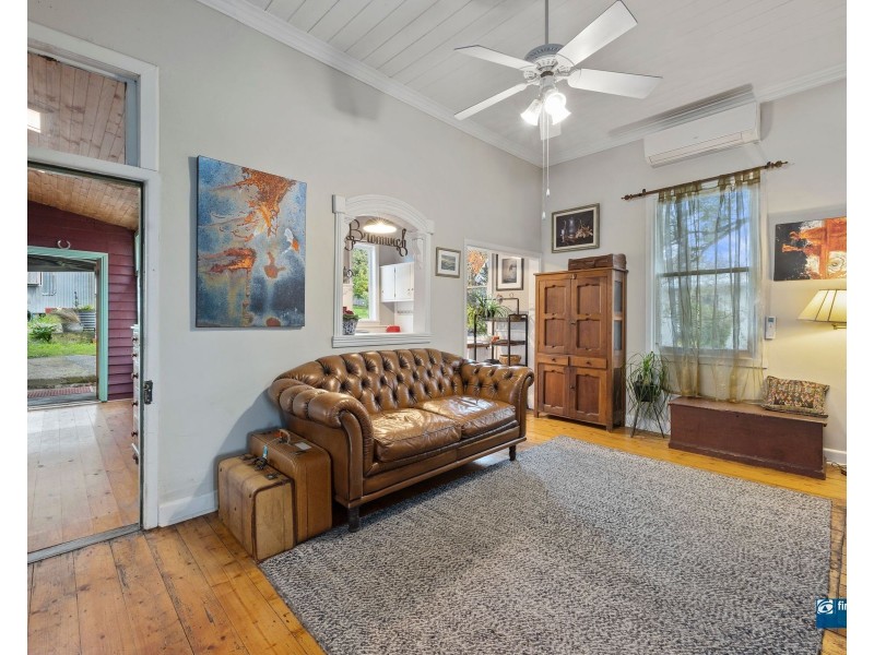 24 Bourke Street, Korumburra VIC 3950