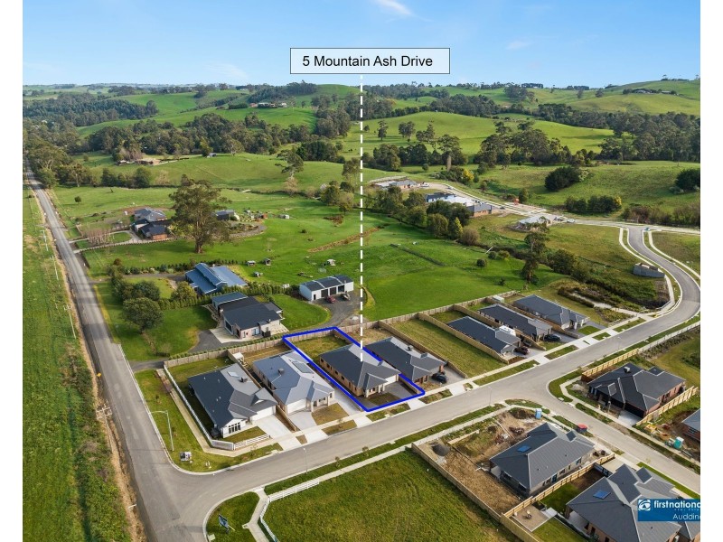 5 Mountain Ash Drive, Korumburra VIC 3950
