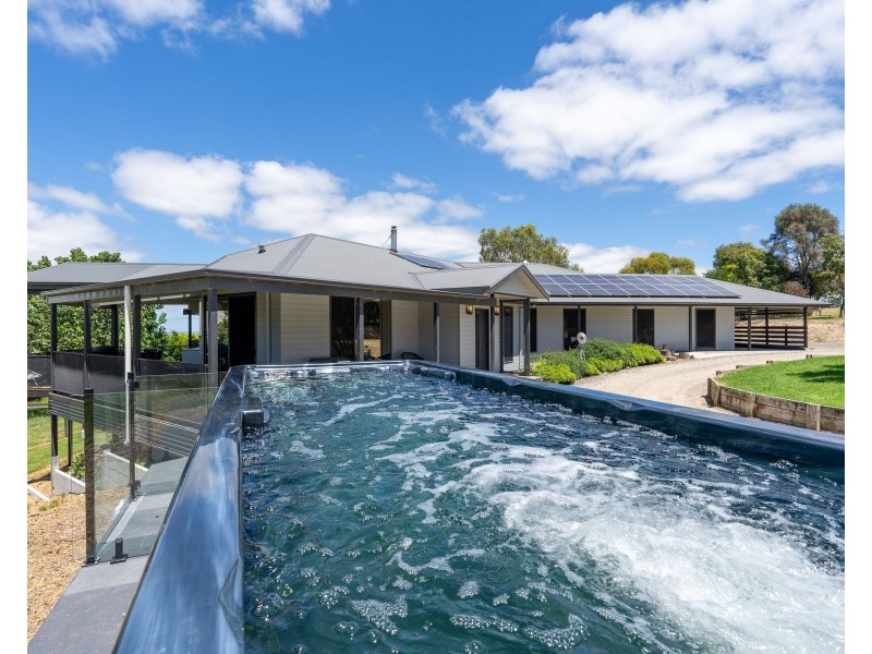 68 Whitworths Road, Korumburra South VIC 3950