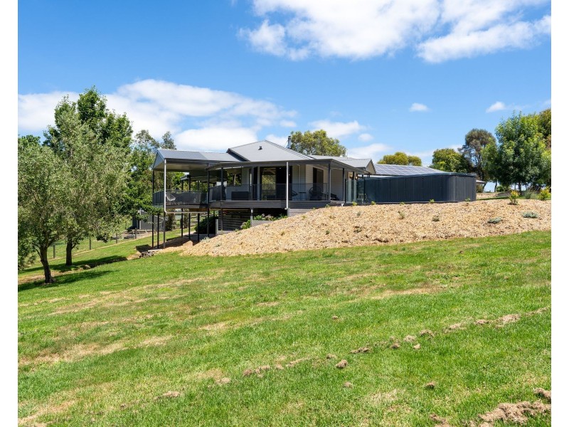 68 Whitworths Road, Korumburra South VIC 3950