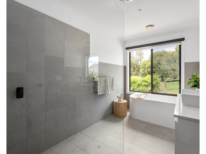 68 Whitworths Road, Korumburra South VIC 3950