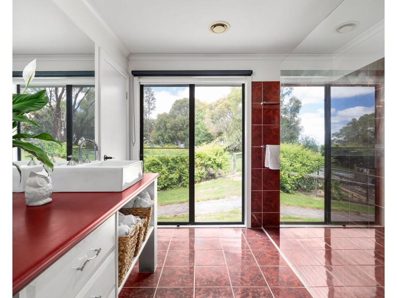 68 Whitworths Road, Korumburra South VIC 3950