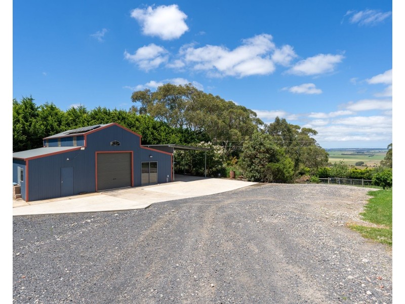 68 Whitworths Road, Korumburra South VIC 3950