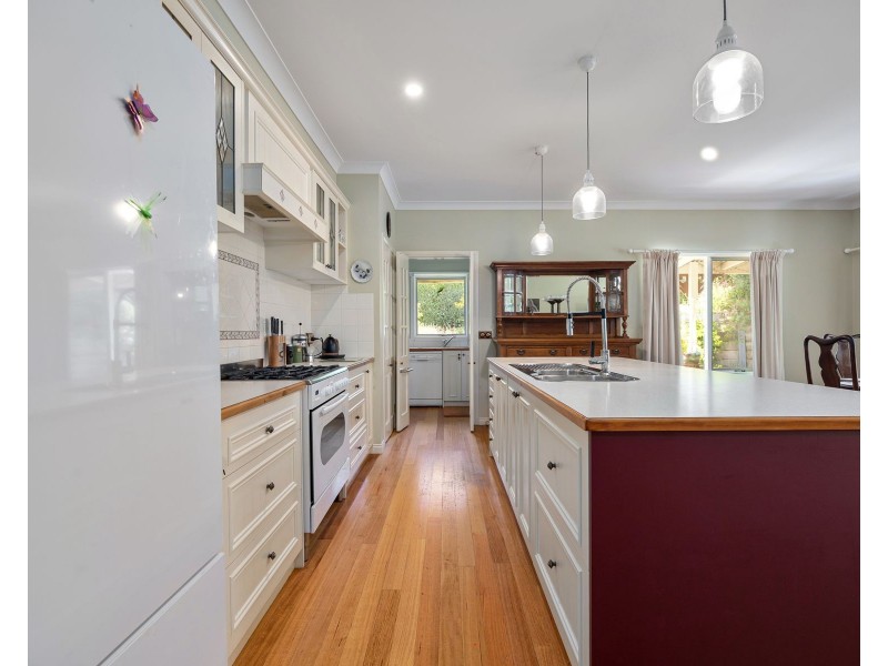 18 Ashford Crescent, Korumburra VIC 3950