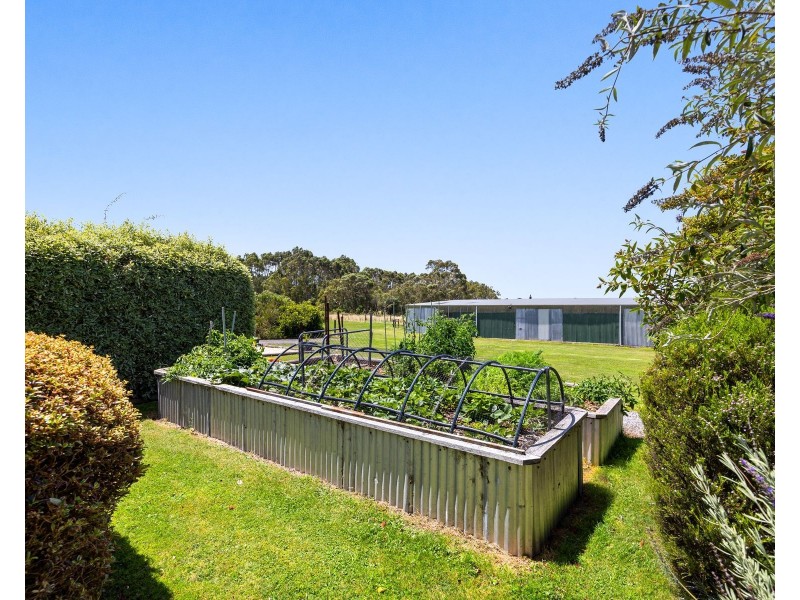 115 Cosgriffs Road, Outtrim VIC 3951
