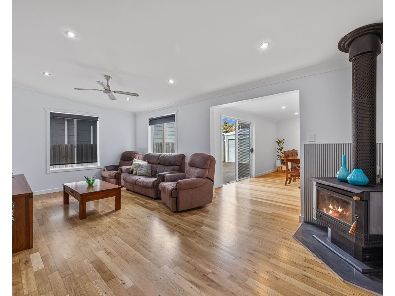 19 Helen Street, Pioneer Bay VIC 3984