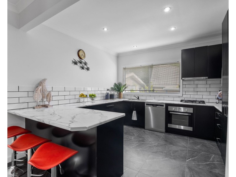19 Helen Street, Pioneer Bay VIC 3984