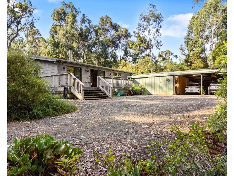 98 Acacia Road, Grantville VIC 3984