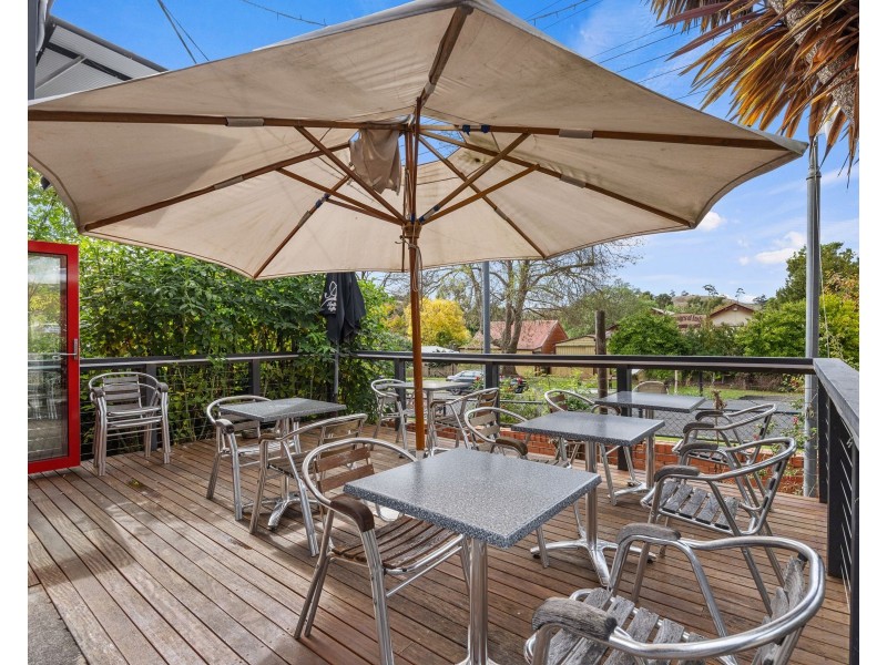 10 Smith Street., Loch VIC 3945