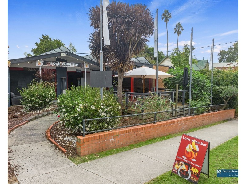 10 Smith Street., Loch VIC 3945