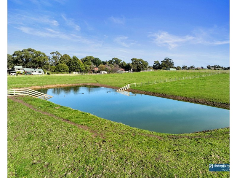 33 Brick Kiln Road, Corinella VIC 3984