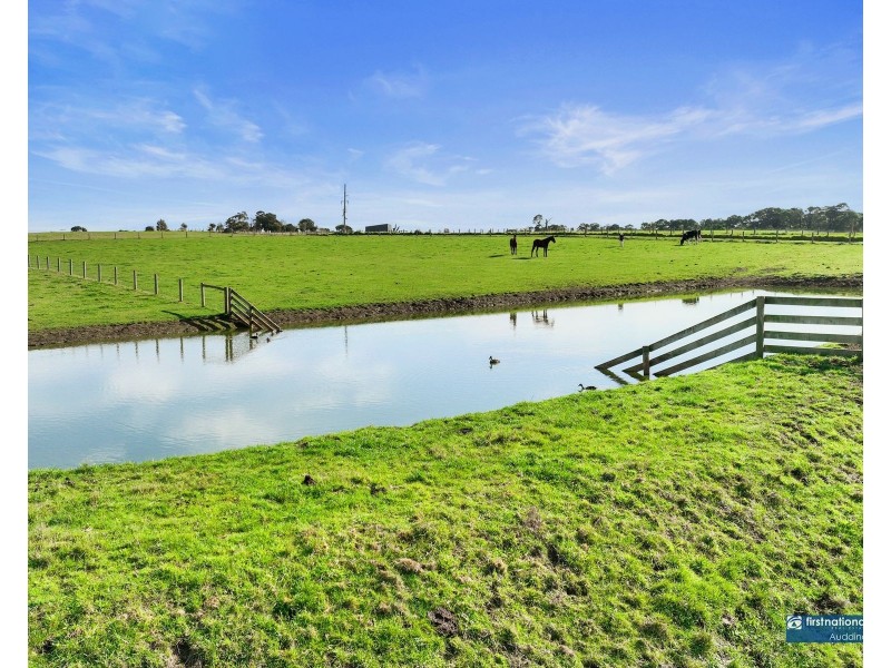 33 Brick Kiln Road, Corinella VIC 3984