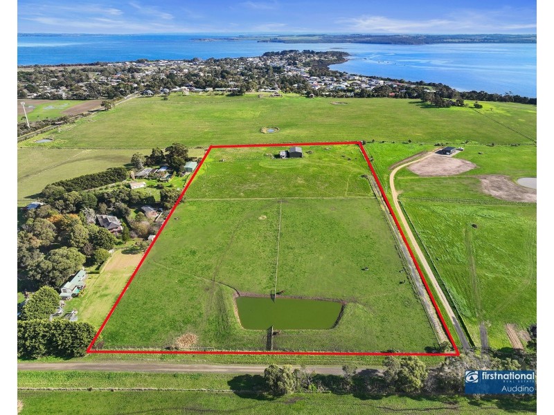 33 Brick Kiln Road, Corinella VIC 3984