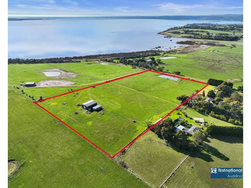 33 Brick Kiln Road, Corinella VIC 3984