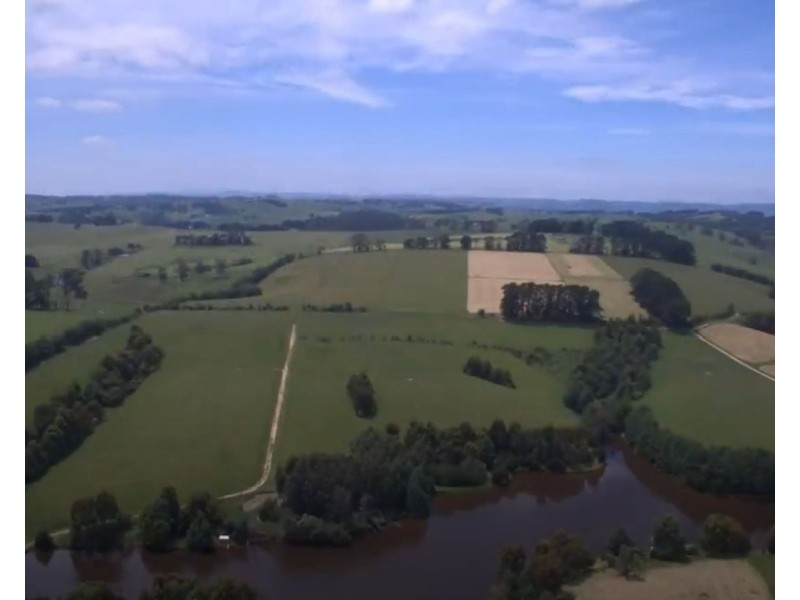 70 Pincinis Lane, Mirboo North VIC 3871