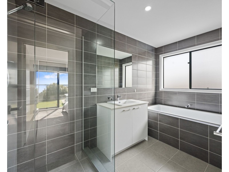 12 Hamelin Close, Corinella VIC 3984