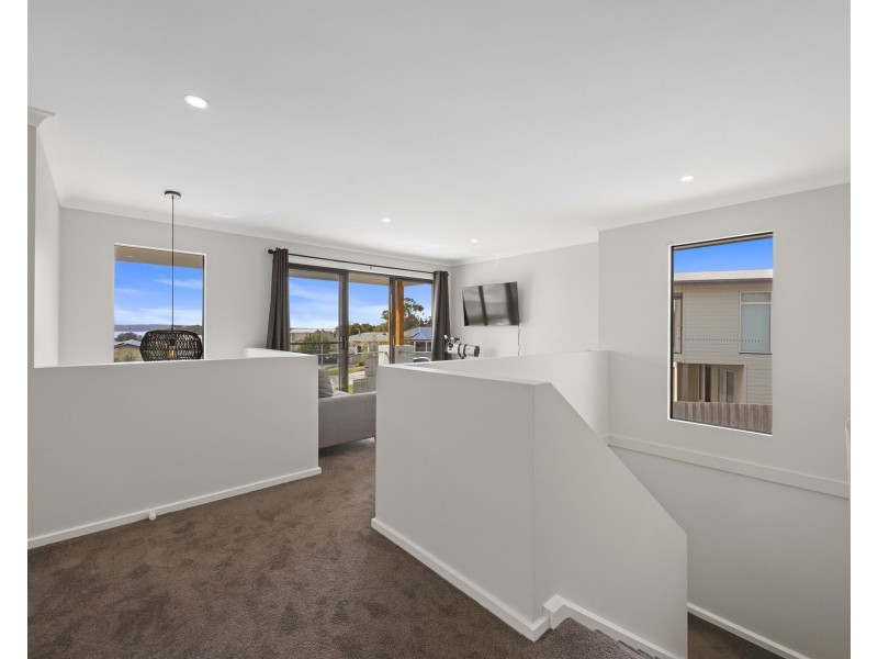 12 Hamelin Close, Corinella VIC 3984