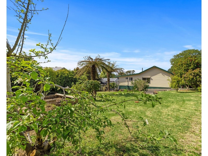 1 Inches Road, Korumburra VIC 3950