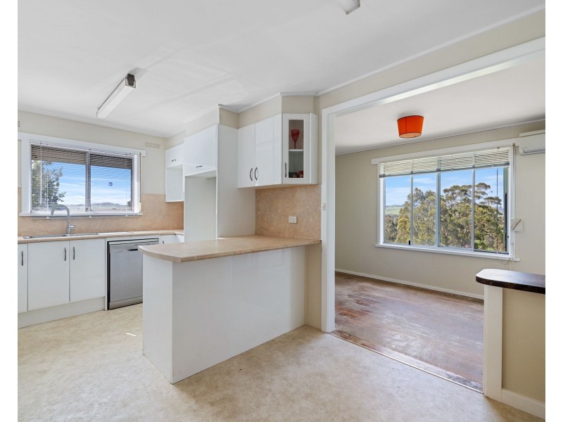 1 Inches Road, Korumburra VIC 3950