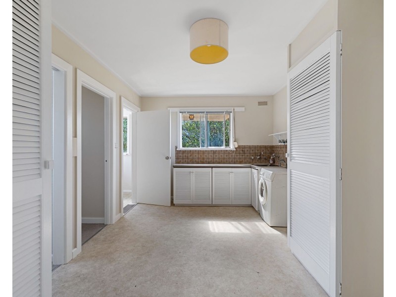 1 Inches Road, Korumburra VIC 3950