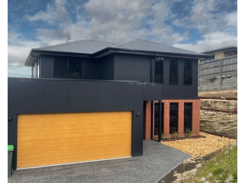 21 Hannah Rise Crescent, Korumburra VIC 3950