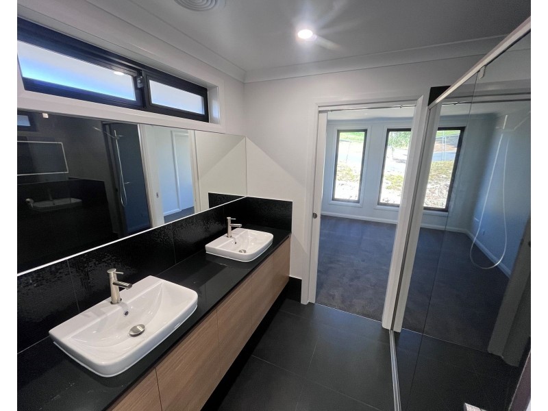 21 Hannah Rise Crescent, Korumburra VIC 3950