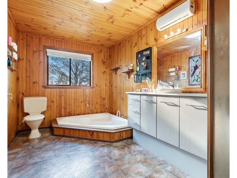 1618 Bass Highway, Grantville VIC 3984