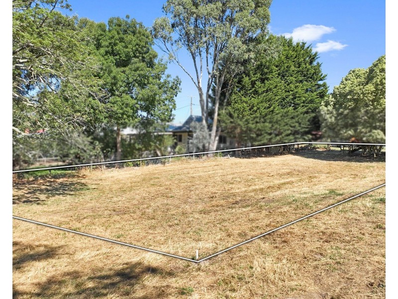 Lot C, 1 Victoria Road, Loch VIC 3945