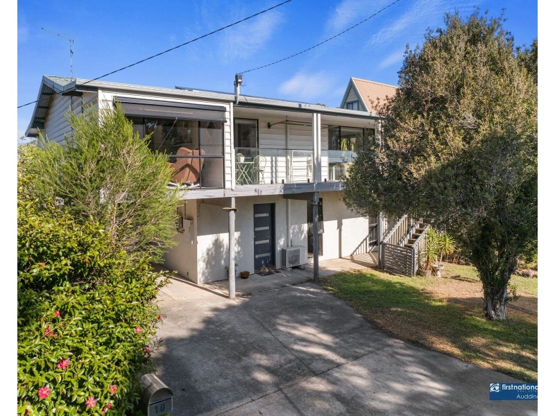10 Beach Street, Corinella VIC 3984