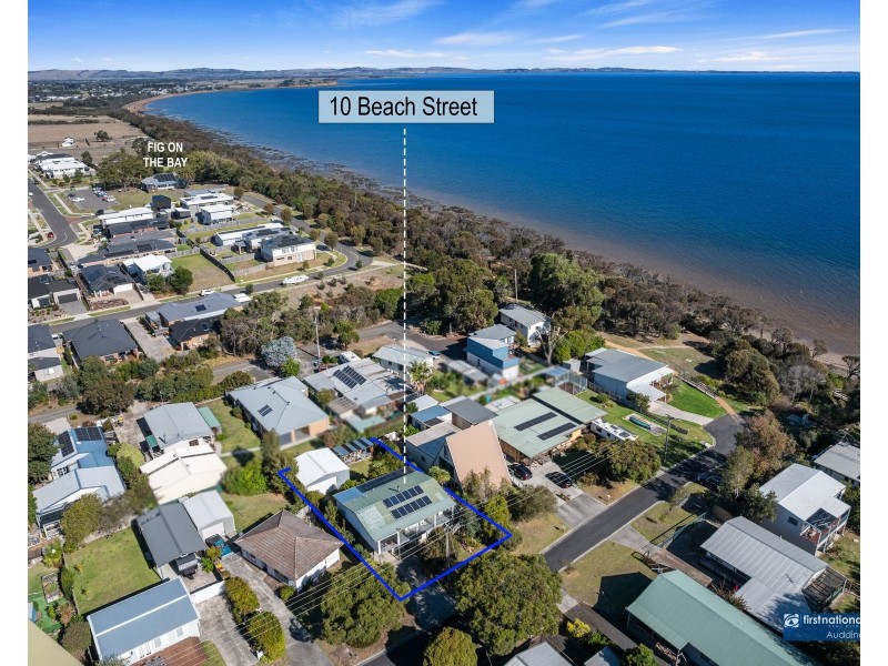 10 Beach Street, Corinella VIC 3984
