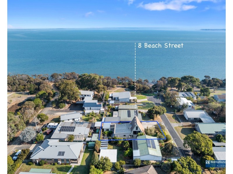 8 Beach Street, Corinella VIC 3984