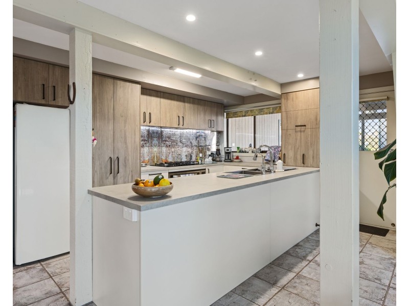 8 Beach Street, Corinella VIC 3984