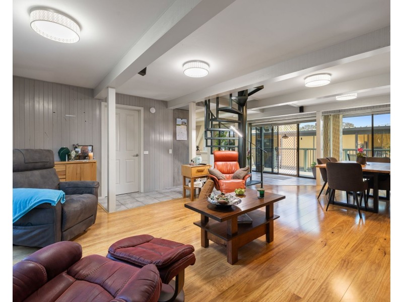 8 Beach Street, Corinella VIC 3984