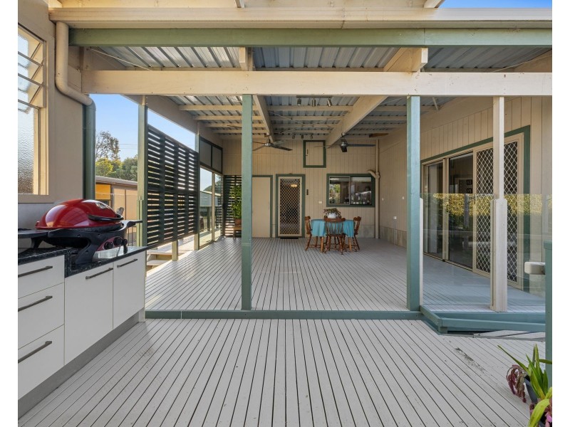 8 Beach Street, Corinella VIC 3984