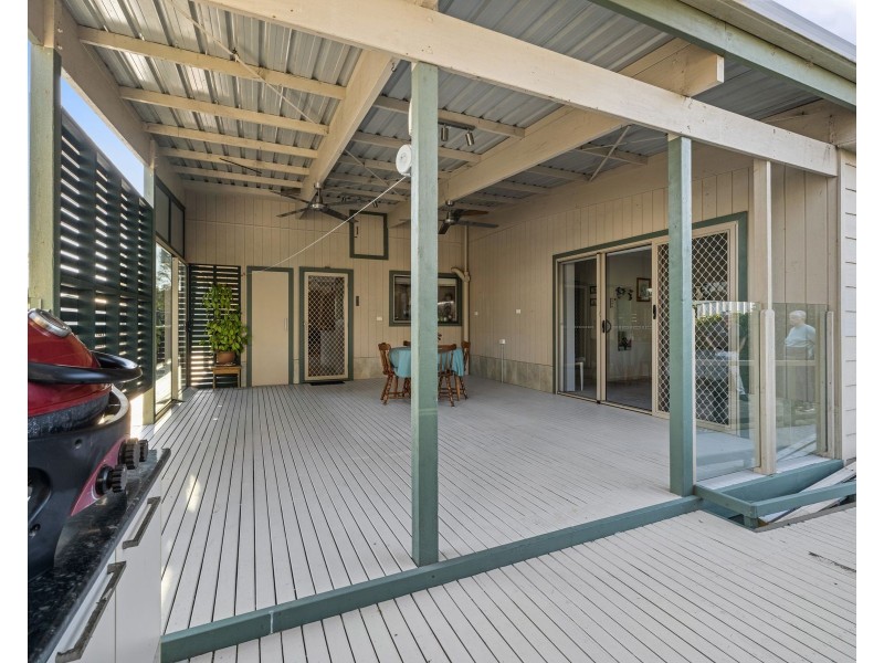 8 Beach Street, Corinella VIC 3984