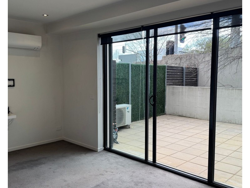 2/1526 High Street, Glen Iris VIC 3146