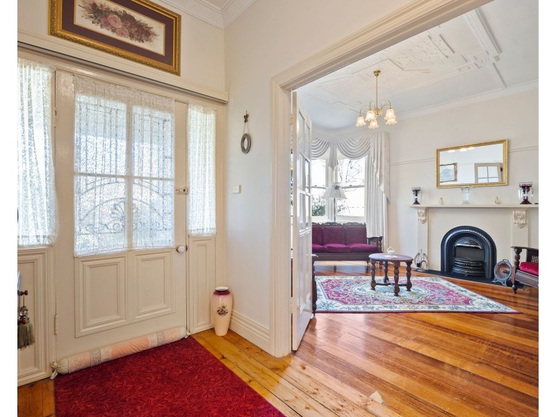 14 Clarence Street, Loch VIC 3945