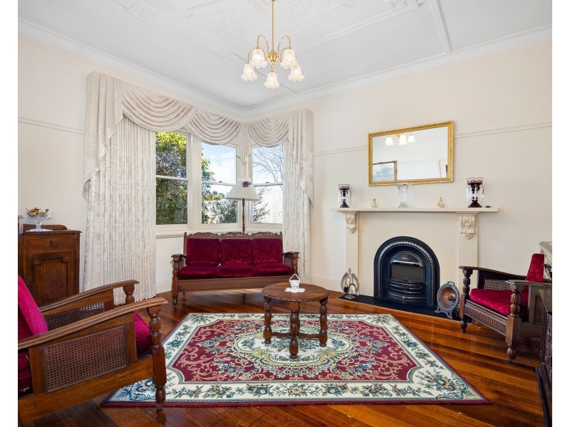 14 Clarence Street, Loch VIC 3945