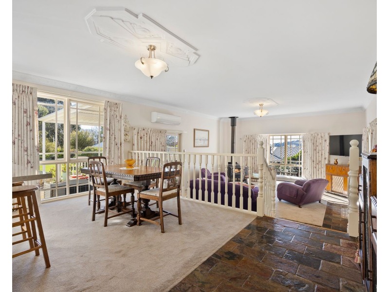 14 Clarence Street, Loch VIC 3945