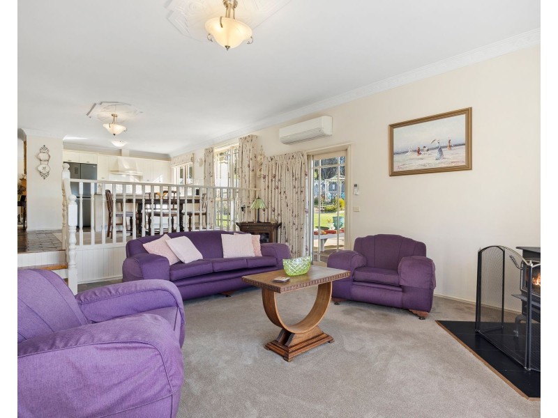 14 Clarence Street, Loch VIC 3945