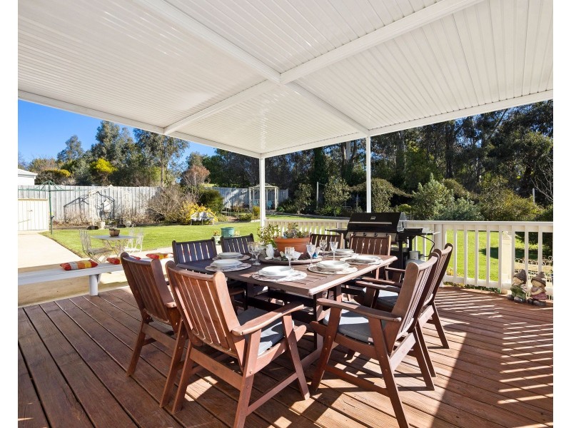 14 Clarence Street, Loch VIC 3945