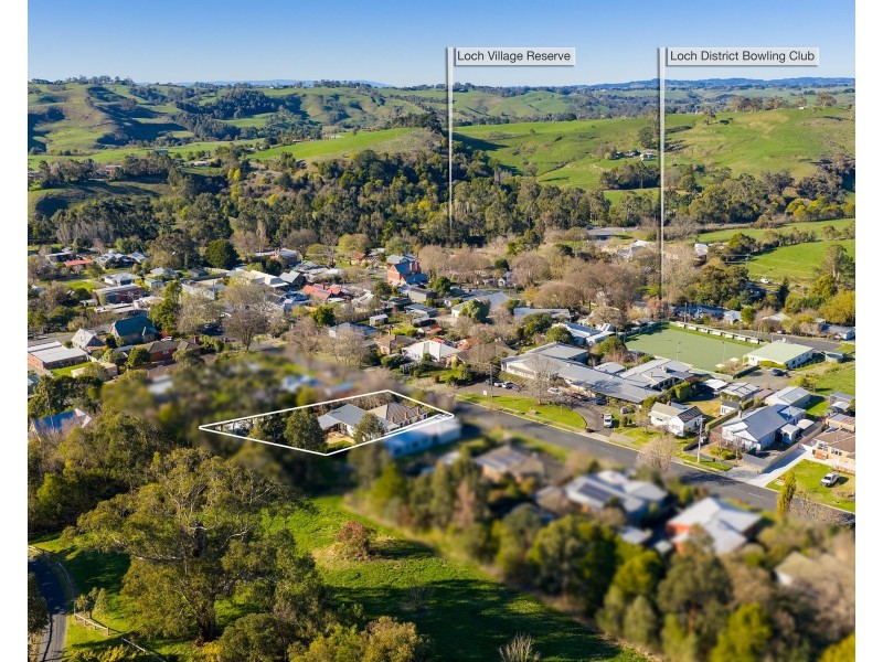 14 Clarence Street, Loch VIC 3945