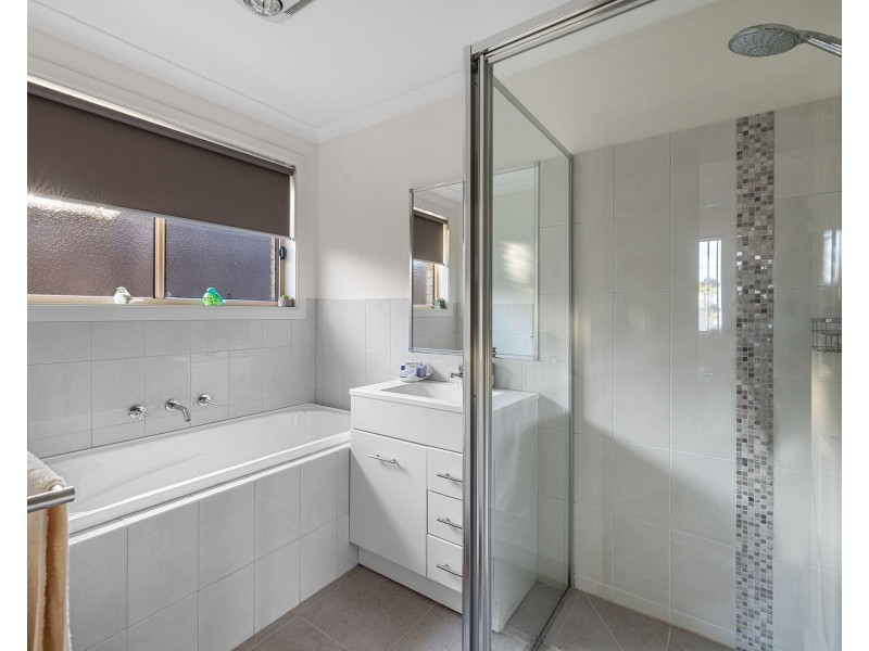 17 Isabella Boulevard, Korumburra VIC 3950